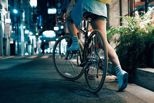 It Takes More Than A Helmet: Protecting Bicyclists in the Tampa Bay Area