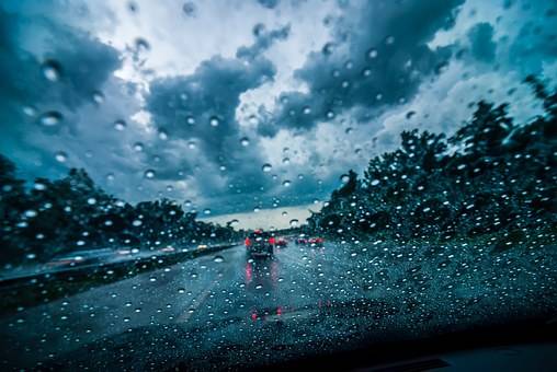 Are You A "Traffic Faux-Pas" Offender? Avoid A Bad Reputation on the Road